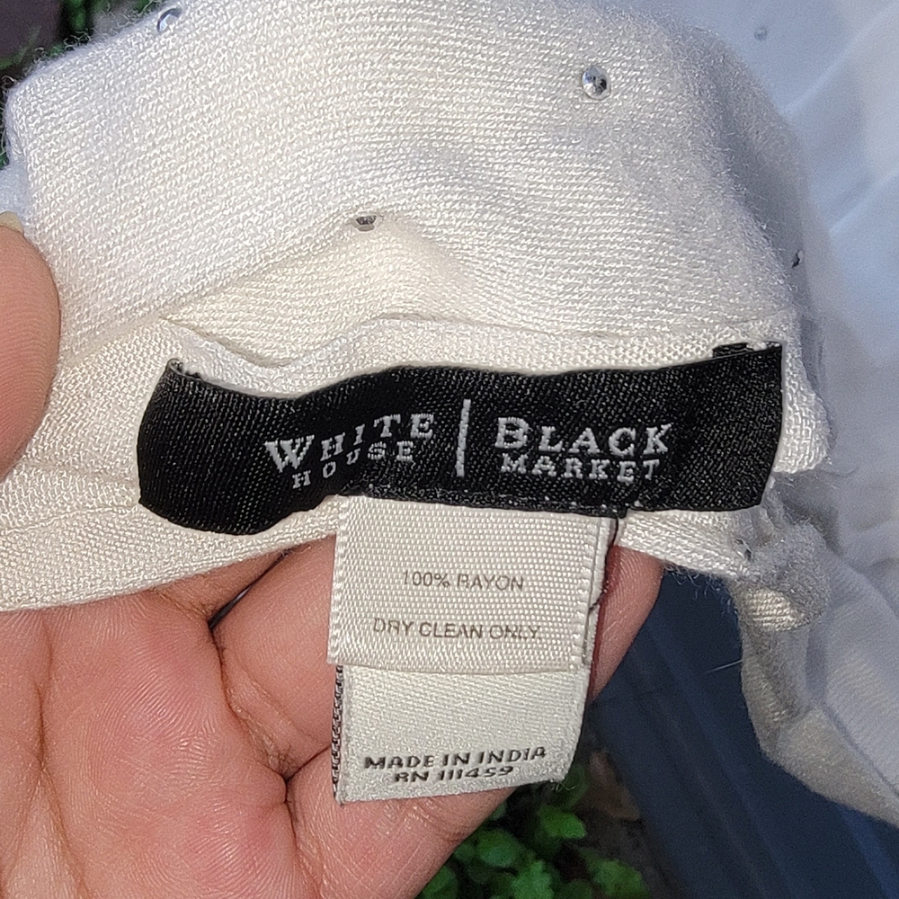 White House Black Market Cream Scarf